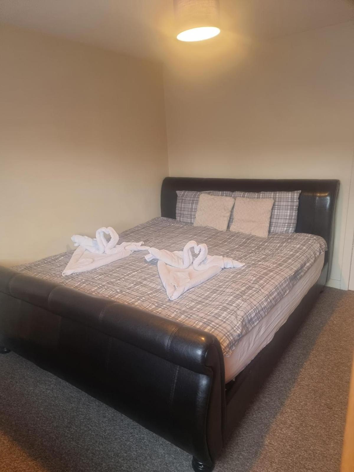 It Is A Spacious And Beautiful Edinburgh