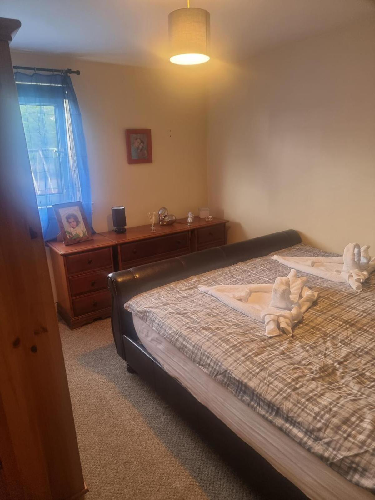 It Is A Spacious And Beautiful Apartment Edinburgh